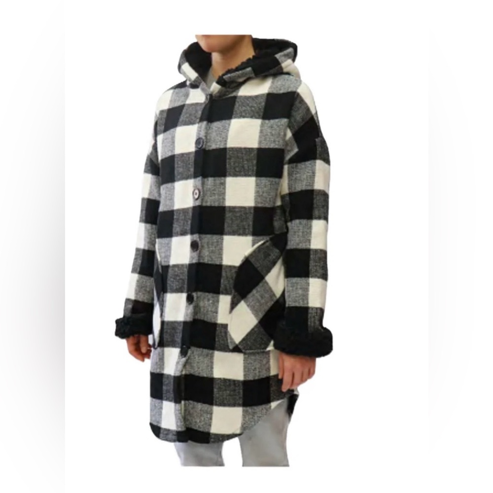RD STYLE - HOODED BUFFALO PLAID COAT- WARM AND COZY WITHOUT BEING BULKY